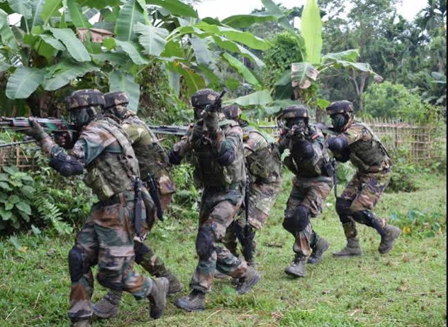 Police Flood Funtua With Reinforcements, Deploy Armoured Vehicle Amid Security Concerns